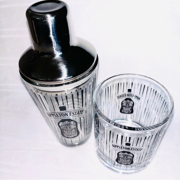 Appleton Estate Rum Tiki Mai Tai Mini Cocktail Shaker & Lowball Glass Set - Picture 2 of 7
